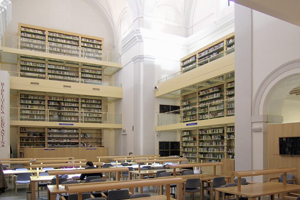 Biblioteca del Edificio de Trinitarios